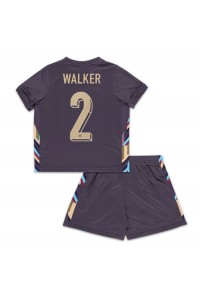 England Kyle Walker #2 Babyklær Borte Fotballdrakt til barn EM 2024 Korte ermer (+ Korte bukser)